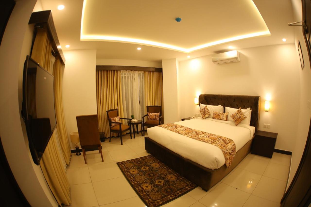 Grand Mongolia Hotel Rawalpindi Eksteriør bilde