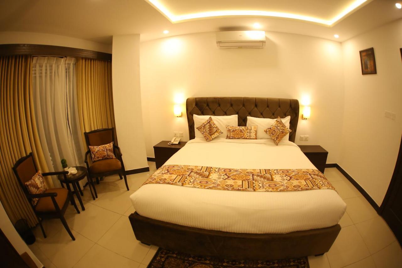 Grand Mongolia Hotel Rawalpindi Eksteriør bilde