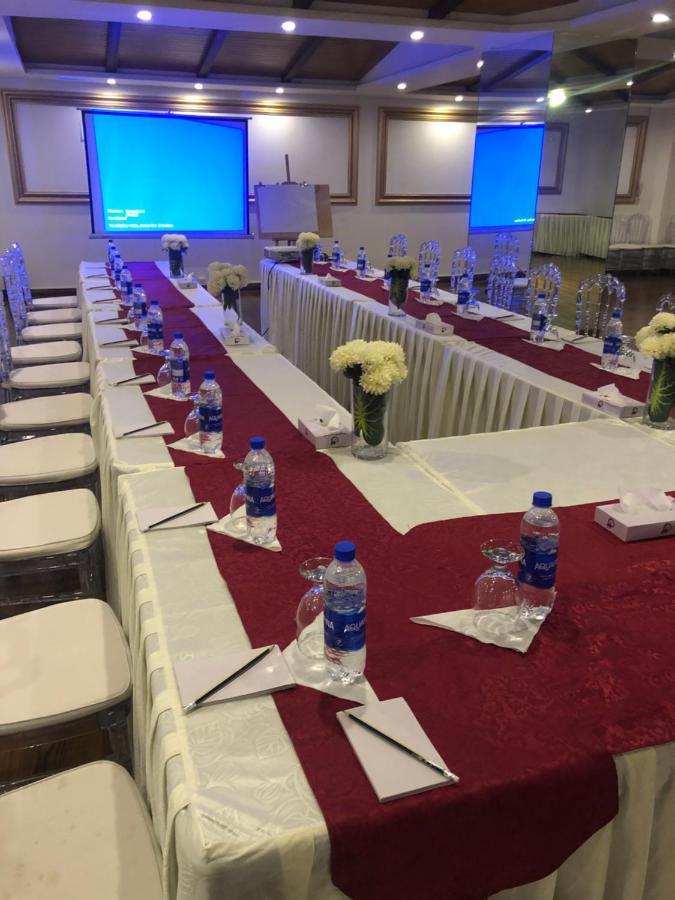 Grand Mongolia Hotel Rawalpindi Eksteriør bilde